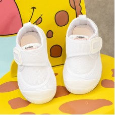 幼兒園寶寶白鞋  